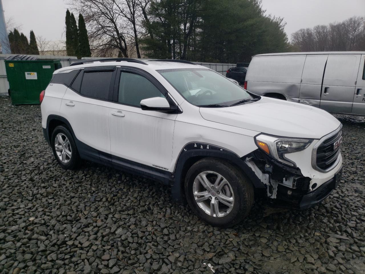2018 GMC TERRAIN SL - Image 4
