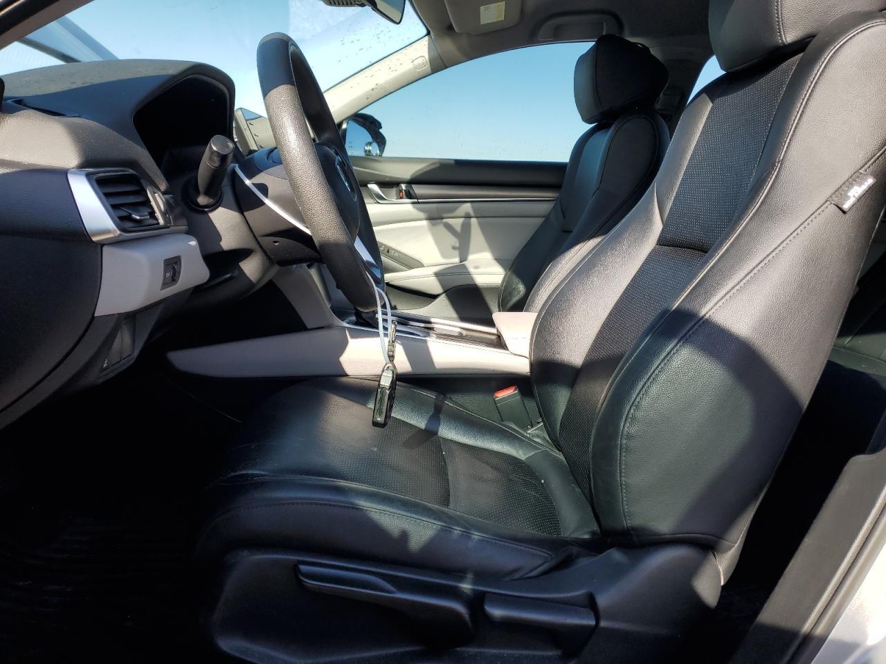 2018 HONDA ACCORD LX - Фото 7