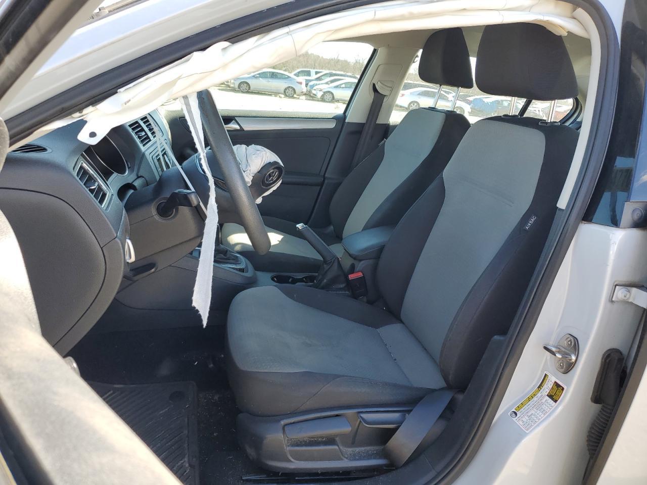 2017 VOLKSWAGEN JETTA S - Image 7