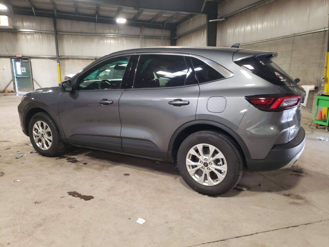 2023 FORD ESCAPE ACT - Image 2