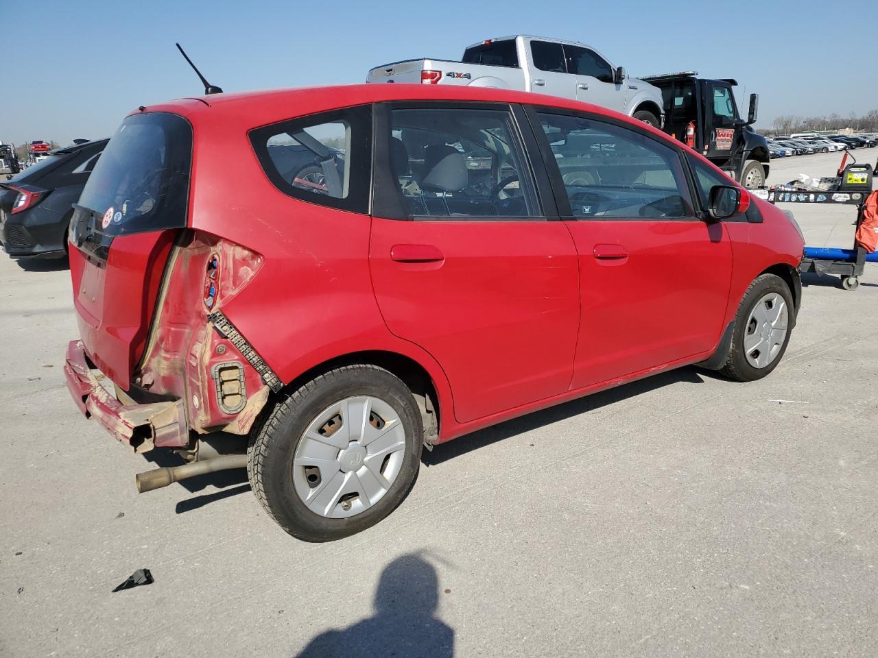 2013 HONDA FIT - Фото 3