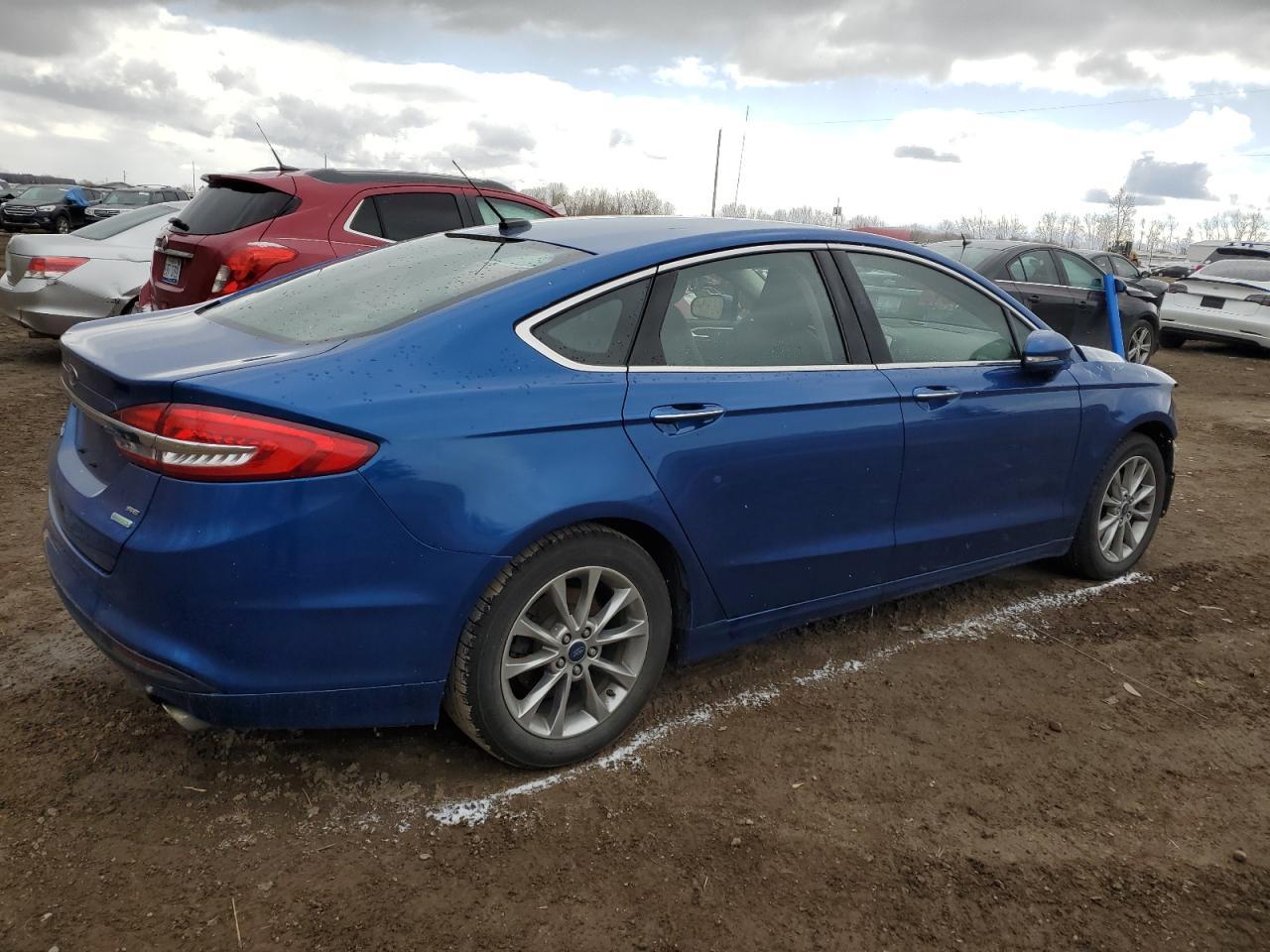 2017 FORD FUSION SE - Фото 3