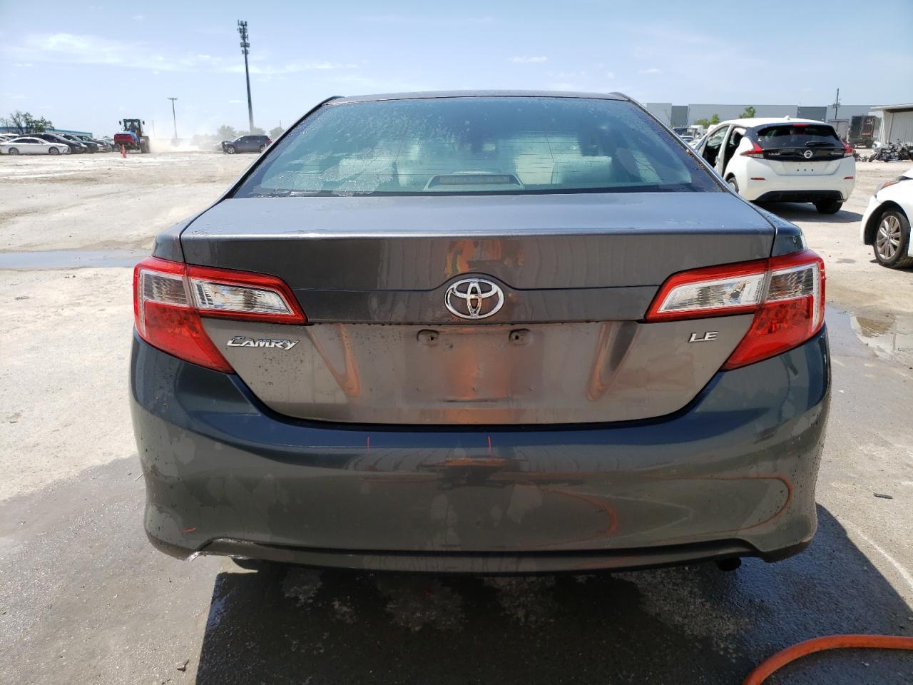 2014 TOYOTA CAMRY L - Image 6