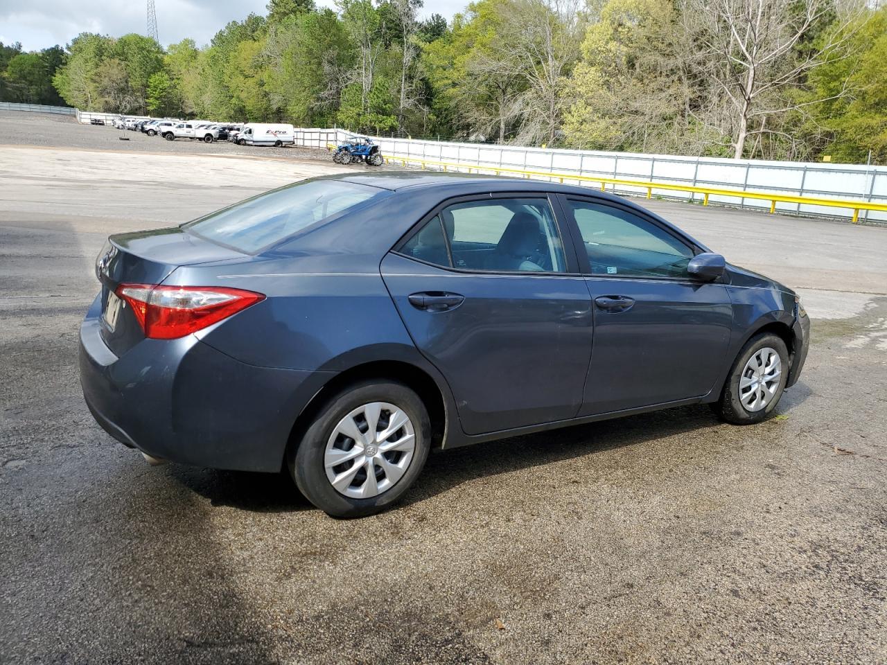2015 TOYOTA COROLLA L - Фото 3