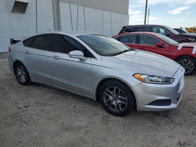 2014 Ford Fusion Se - Фото 4