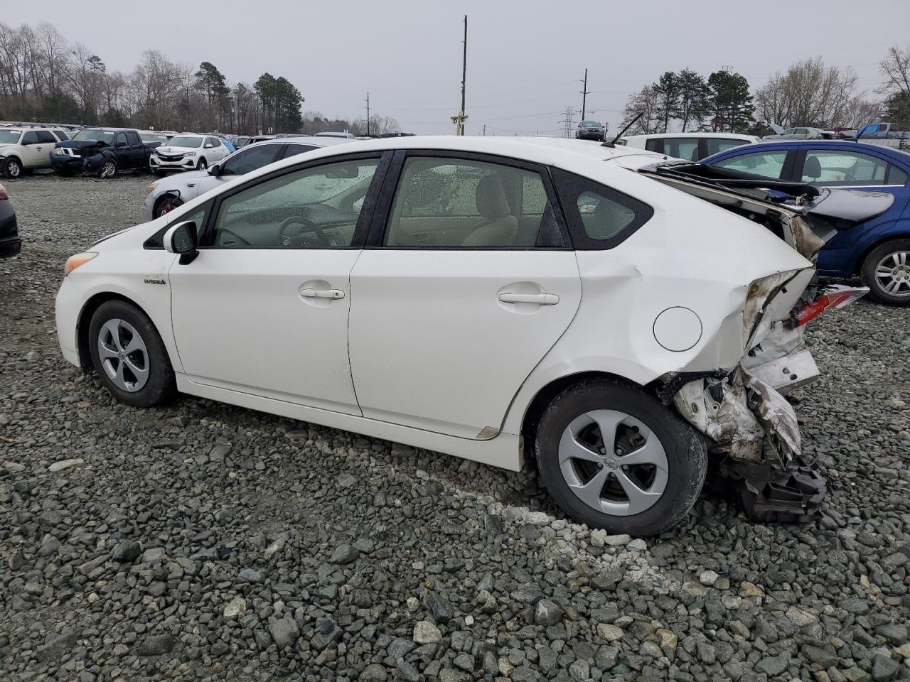 2013 TOYOTA PRIUS - Image 2