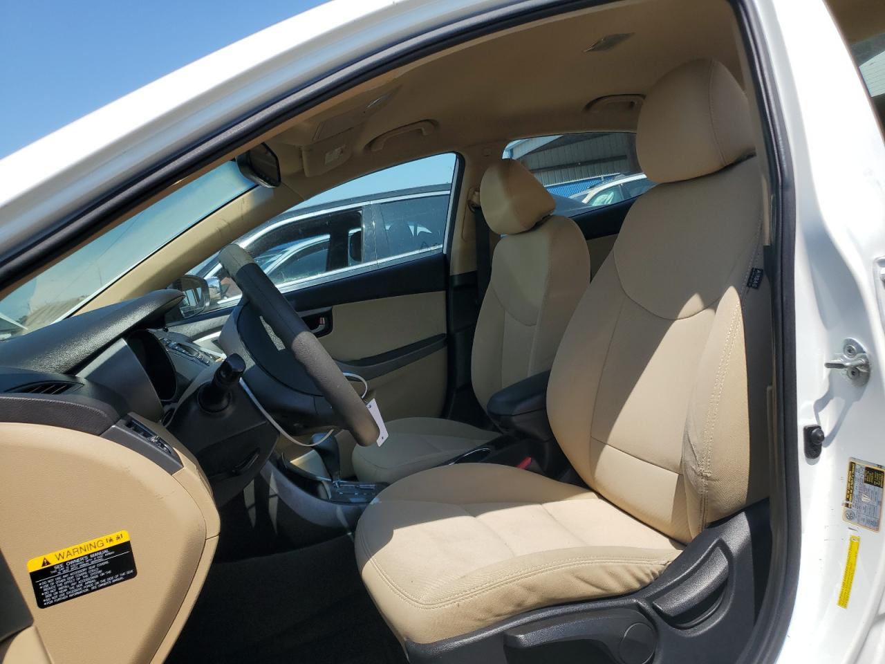 2013 HYUNDAI ELANTRA GL - Image 7