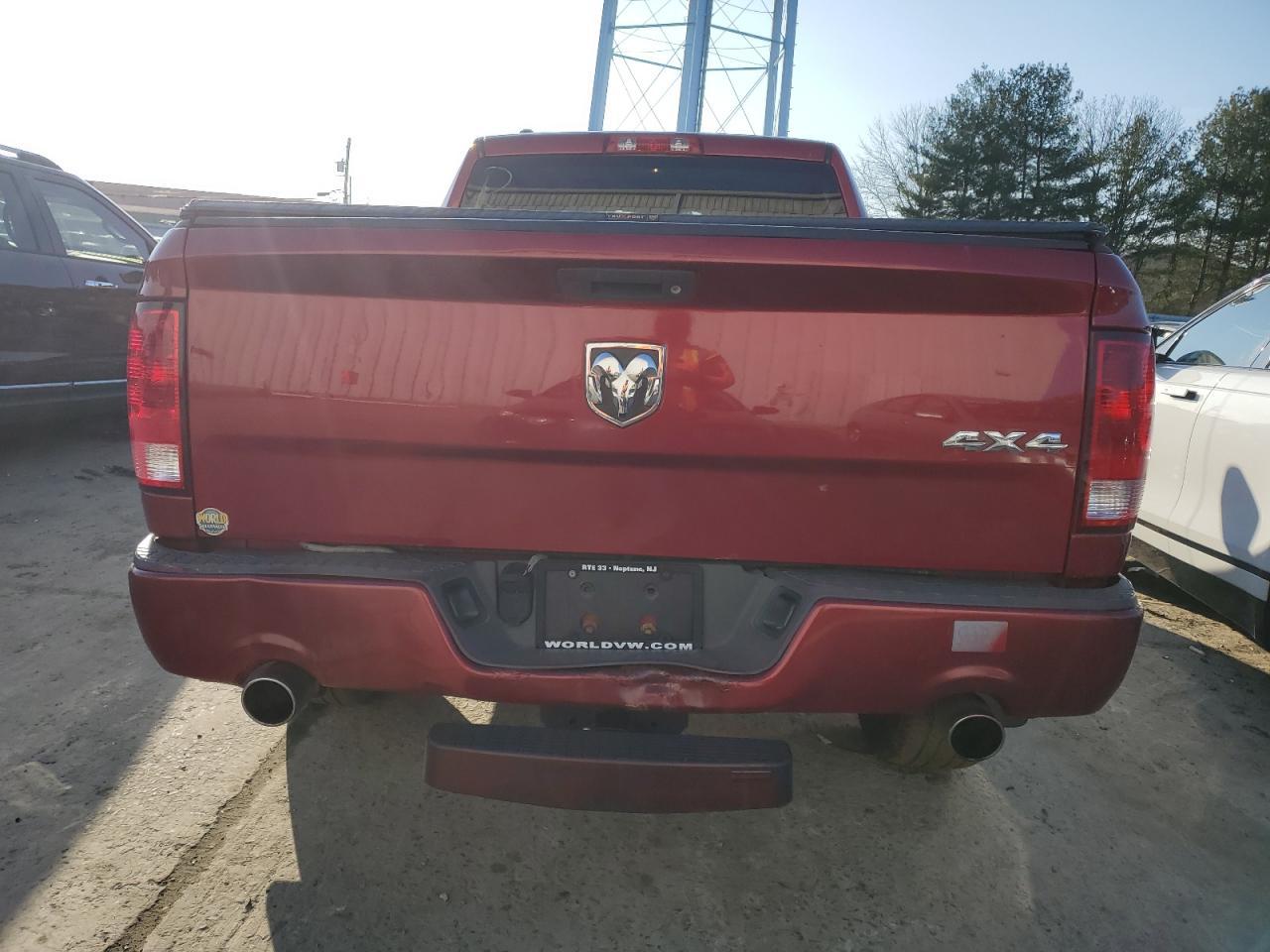 2014 RAM 1500 ST - Фото 6