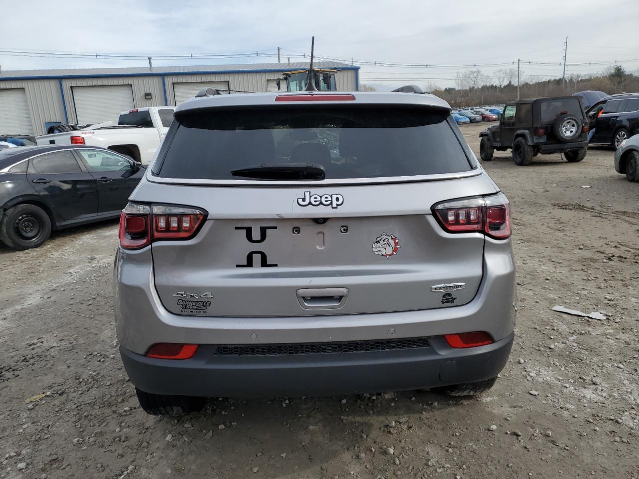 2018 JEEP COMPASS LA - Фото 6