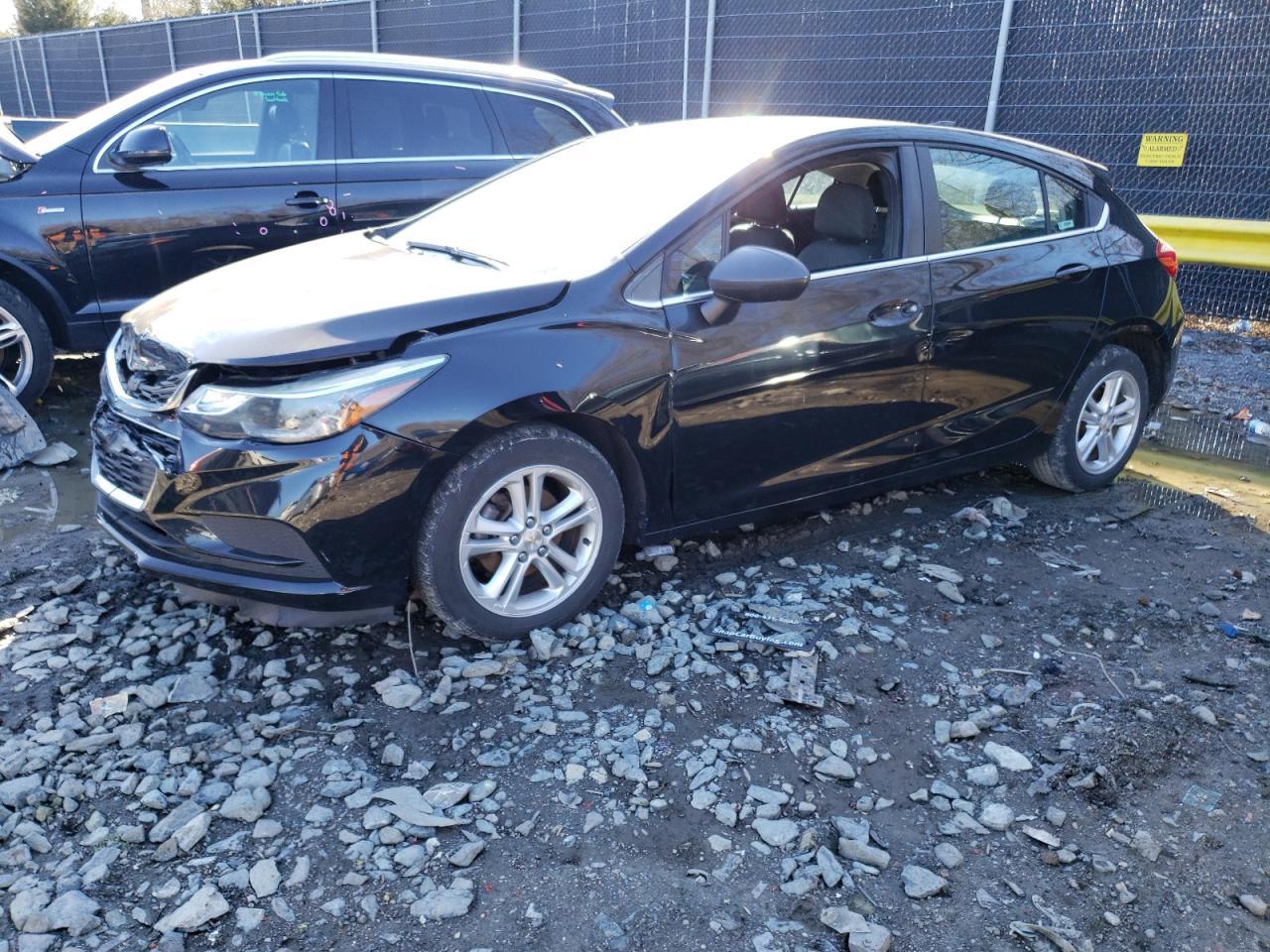 2017 CHEVROLET CRUZE LT