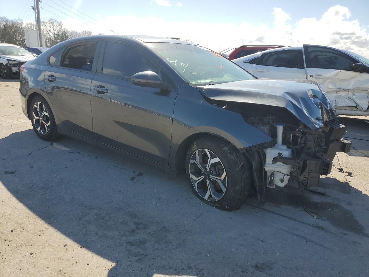 2021 KIA FORTE FE - Фото 4