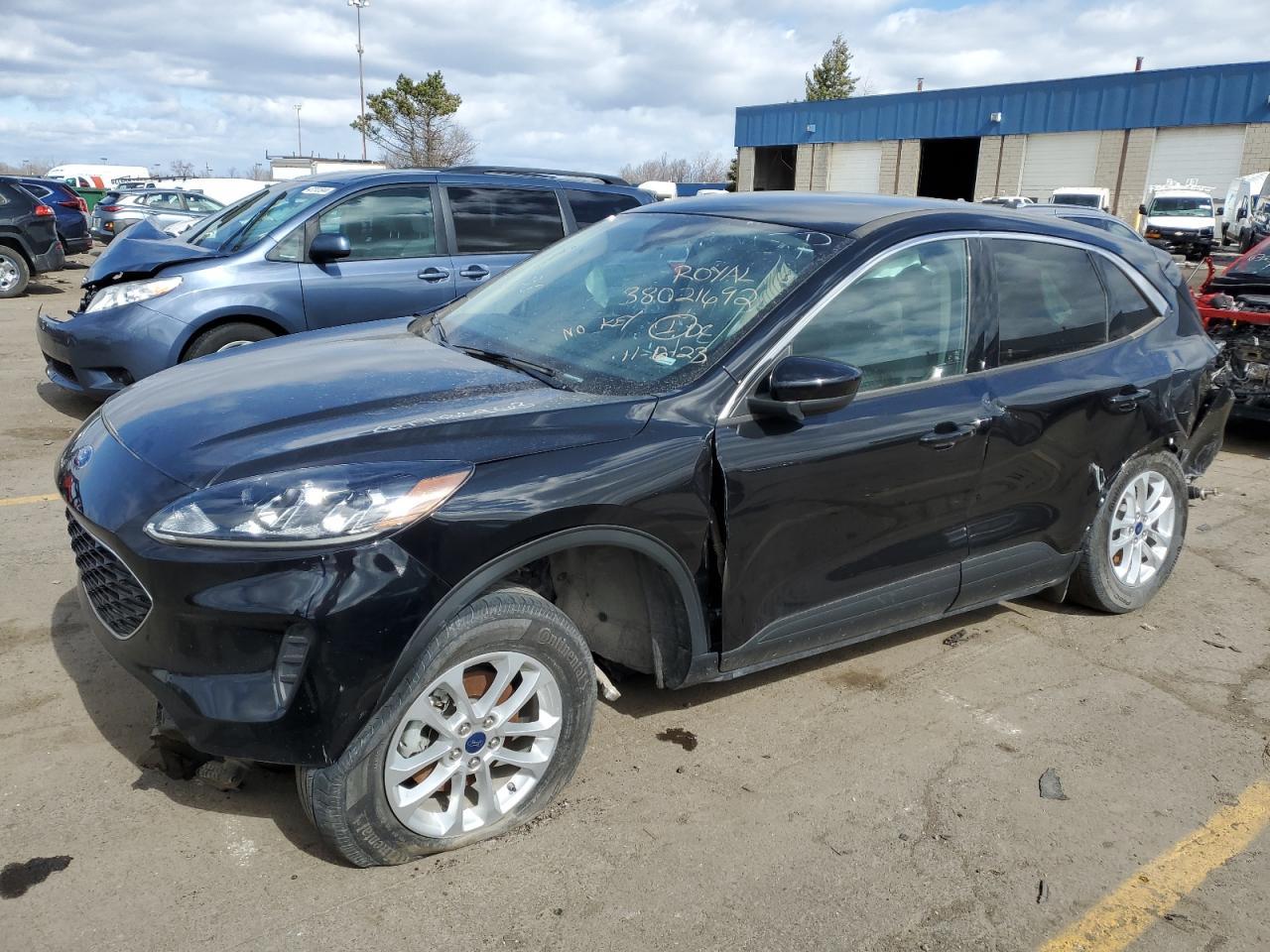 2020 FORD ESCAPE SE