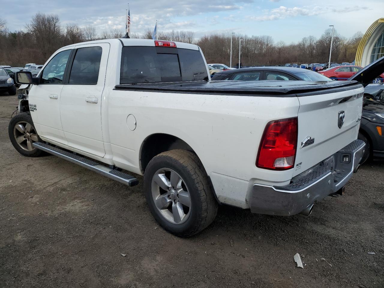 2019 RAM 1500 CLASS - Image 2