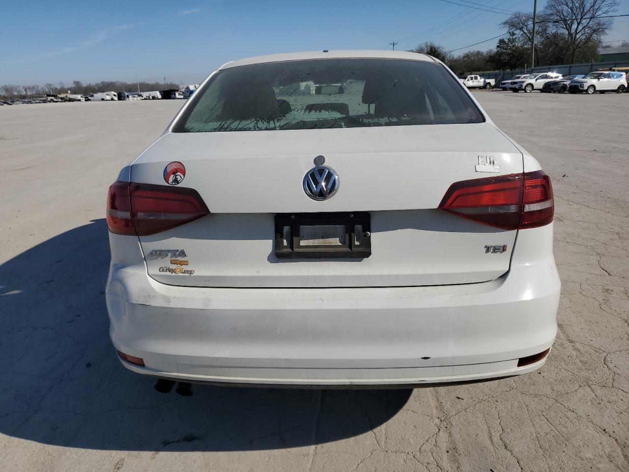 2016 VOLKSWAGEN JETTA S - Image 6