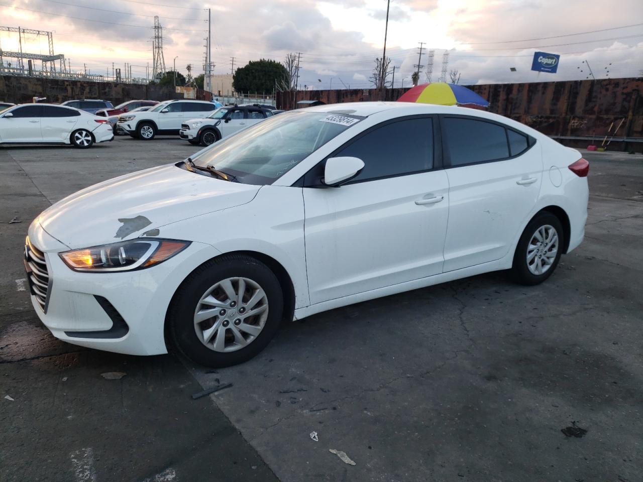 2017 HYUNDAI ELANTRA SE