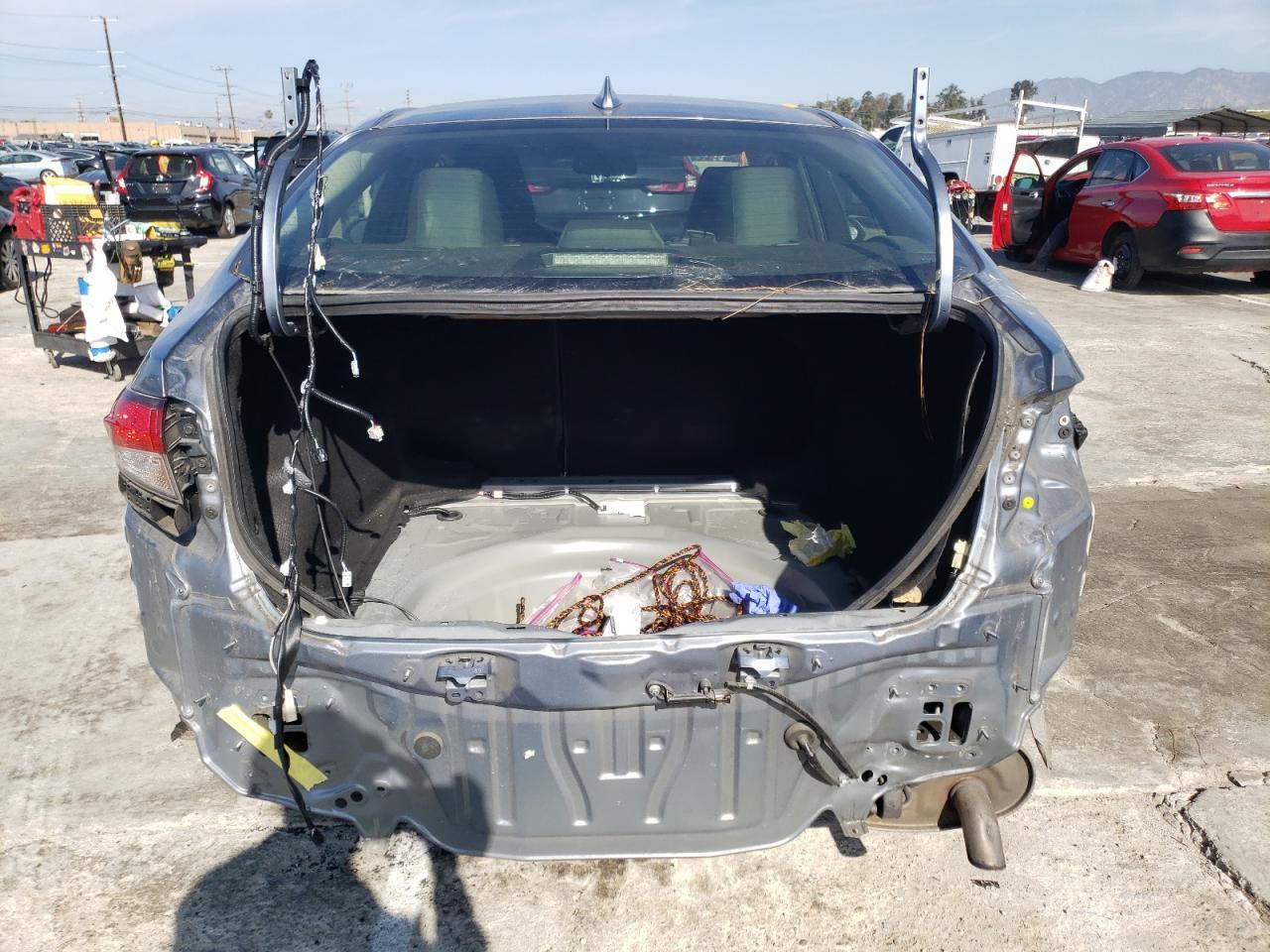 2021 TOYOTA COROLLA LE - Image 6
