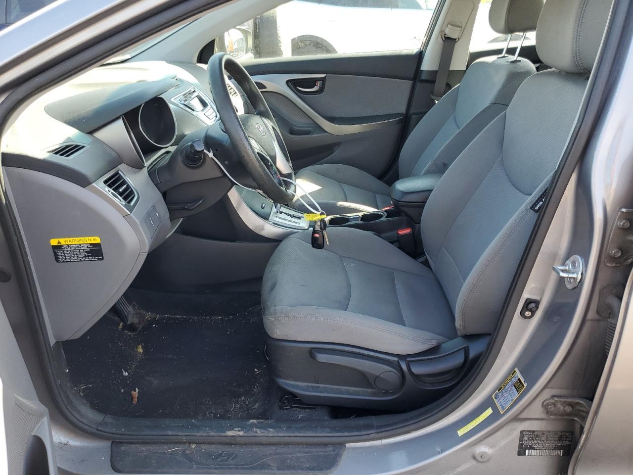 2011 HYUNDAI ELANTRA GL - Image 7