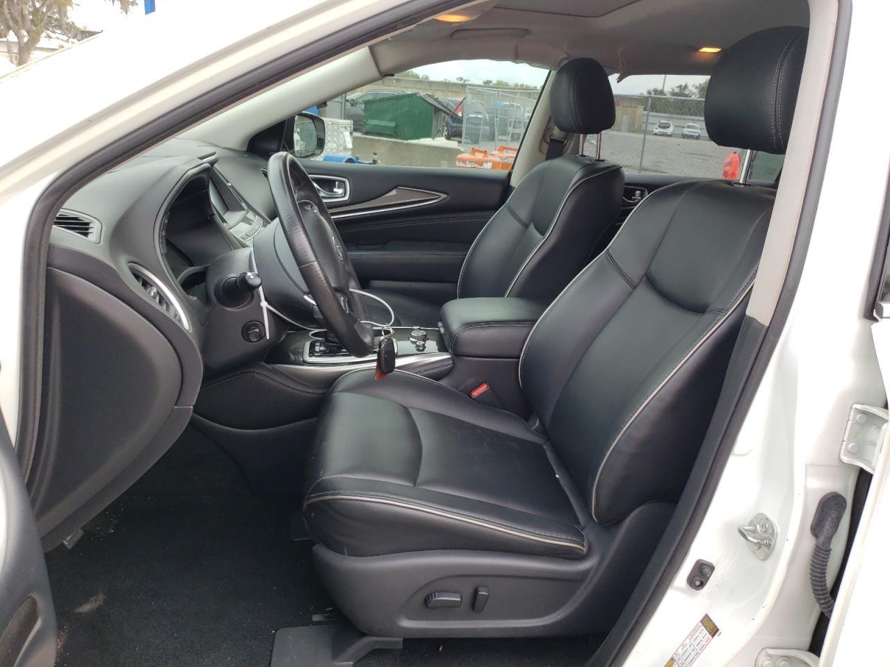 2019 INFINITI QX60 LUXE - Image 7