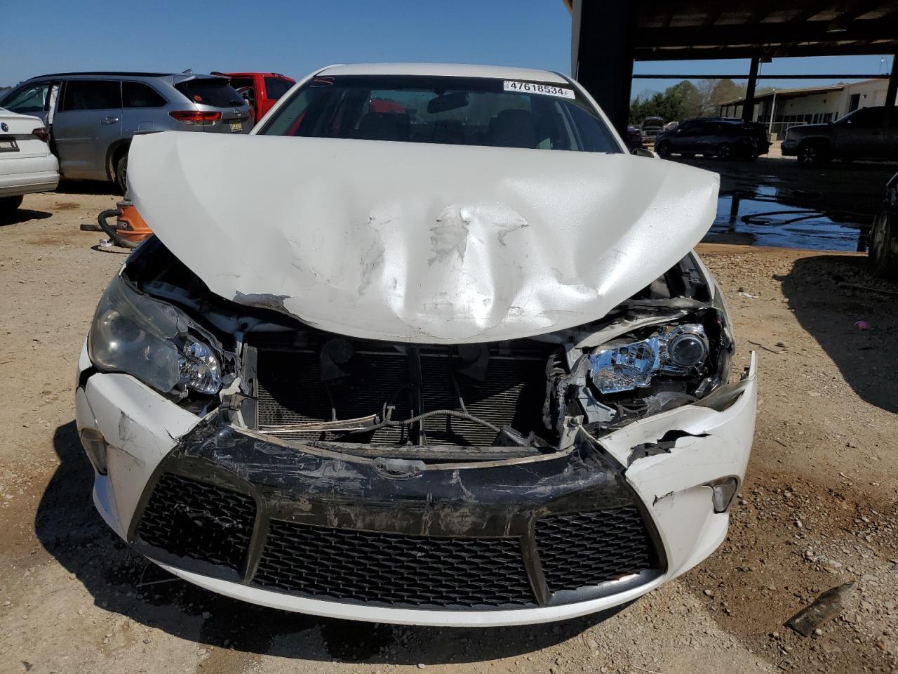 2015 TOYOTA CAMRY LE - Фото 5
