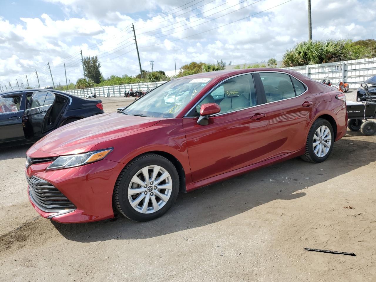 2018 TOYOTA CAMRY L car image