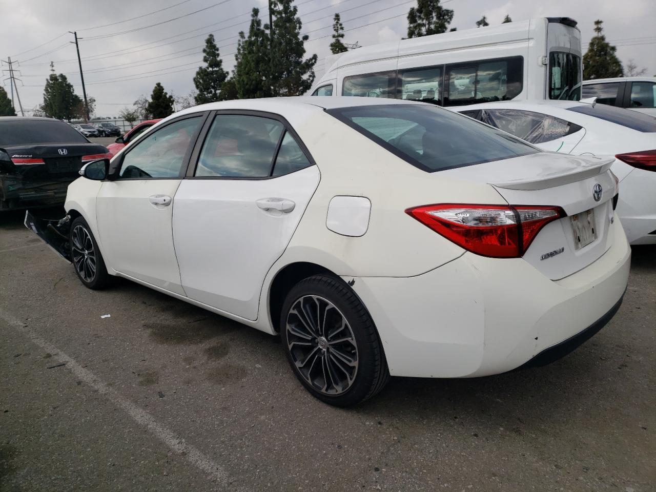 2016 TOYOTA COROLLA L - Image 2