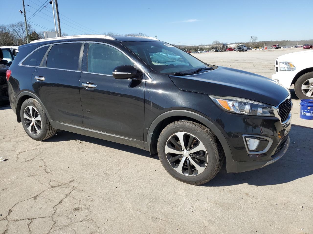 2016 KIA SORENTO EX - Image 4