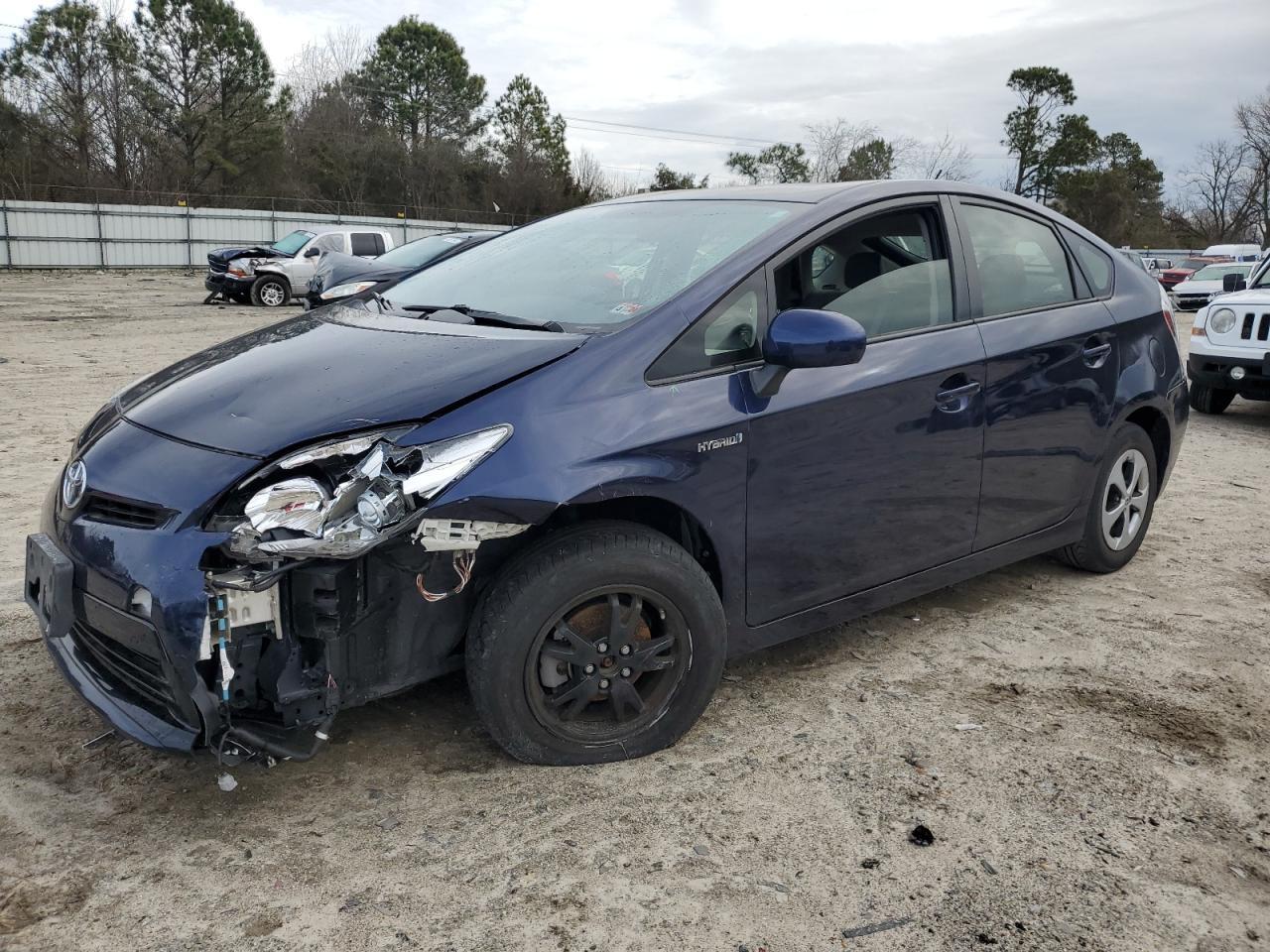 2014 TOYOTA PRIUS car image