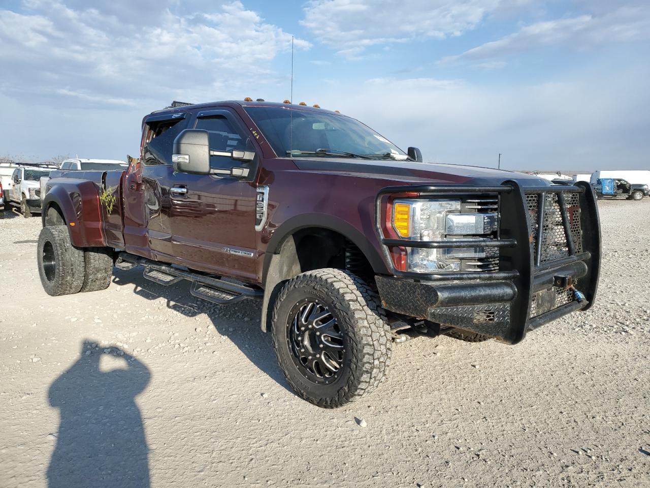 2017 FORD F350 SUPER - Image 4