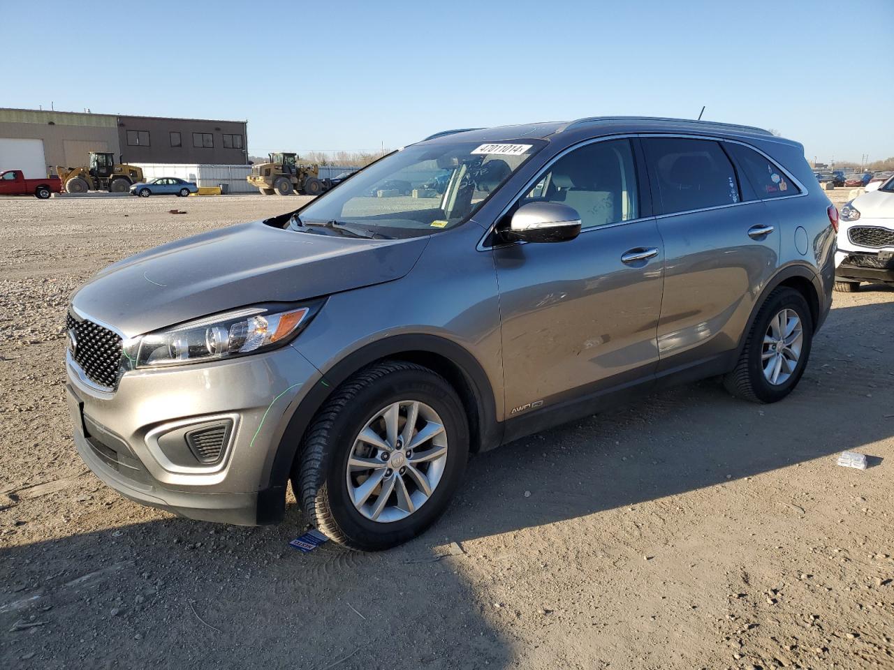 2018 KIA SORENTO LX car image