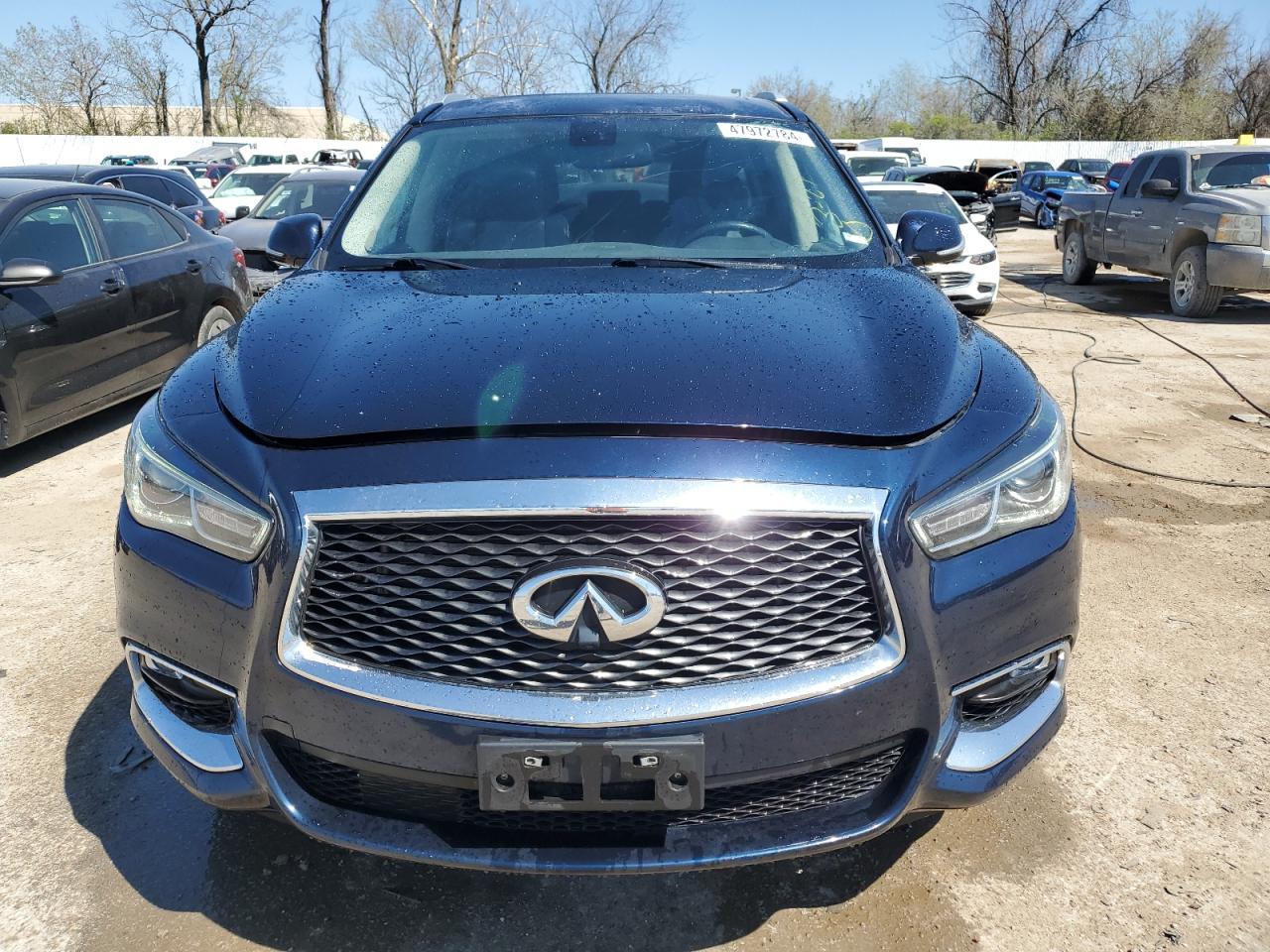 2017 INFINITI QX60 - Фото 5