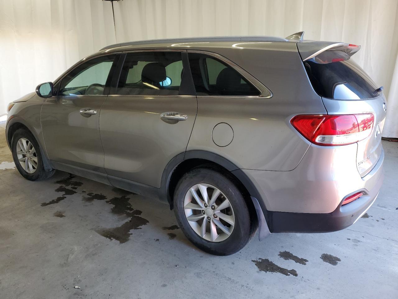 2017 KIA SORENTO LX - Фото 2