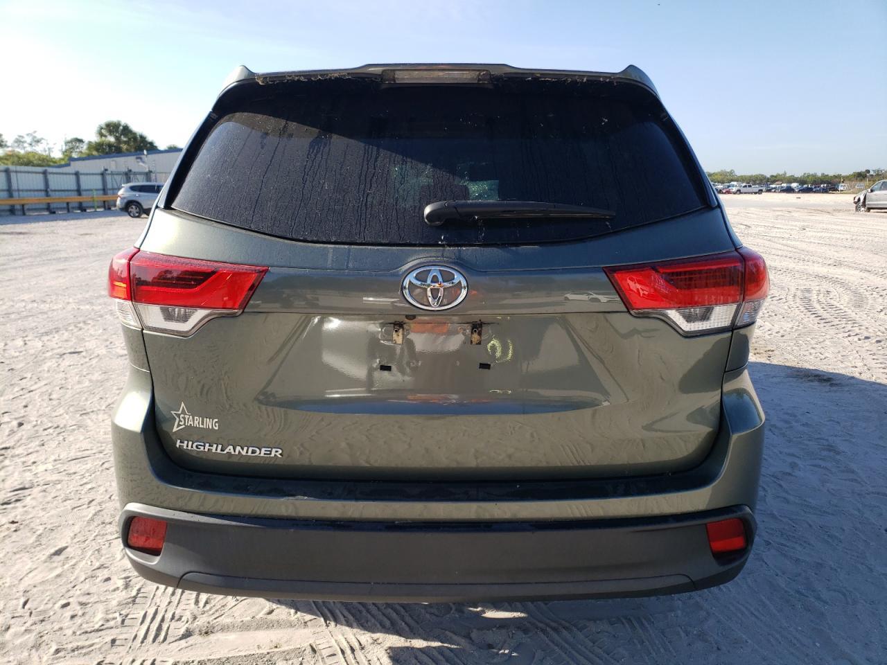 2019 TOYOTA HIGHLANDER - Фото 6