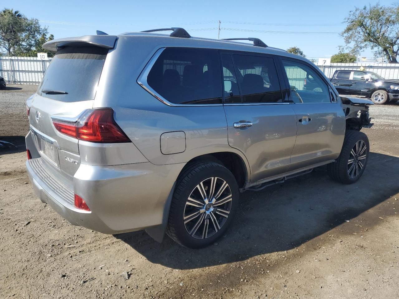 2020 LEXUS LX 570 - Image 3