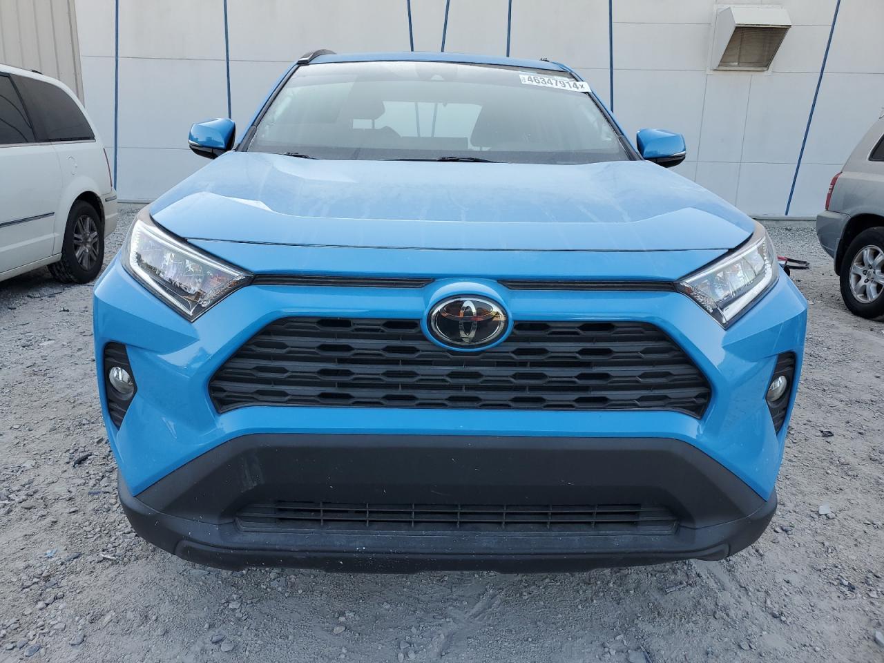 2019 TOYOTA RAV4 XLE P - Фото 5