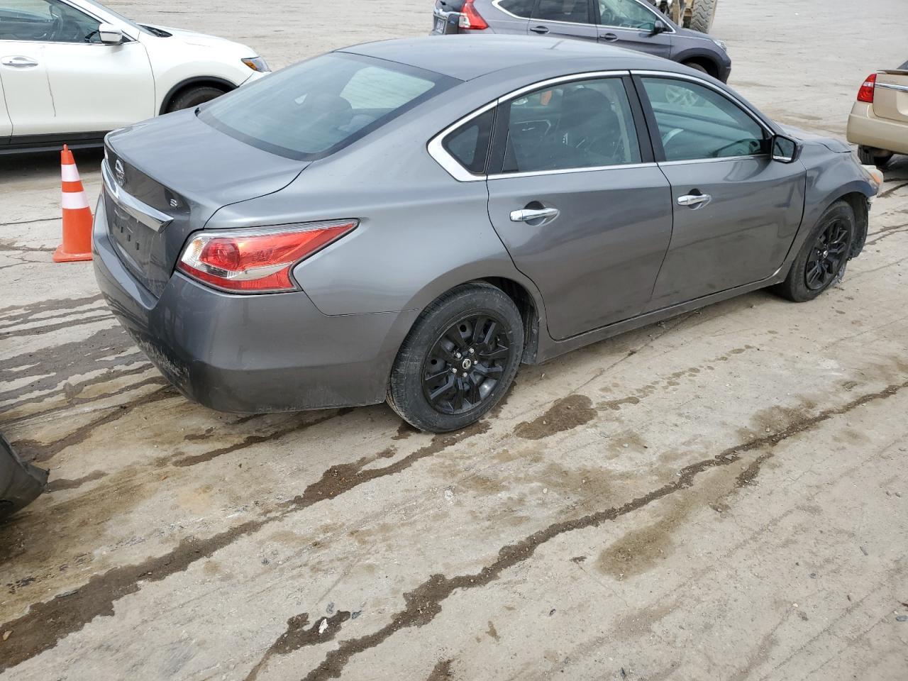 2015 NISSAN ALTIMA 2.5 - Фото 3
