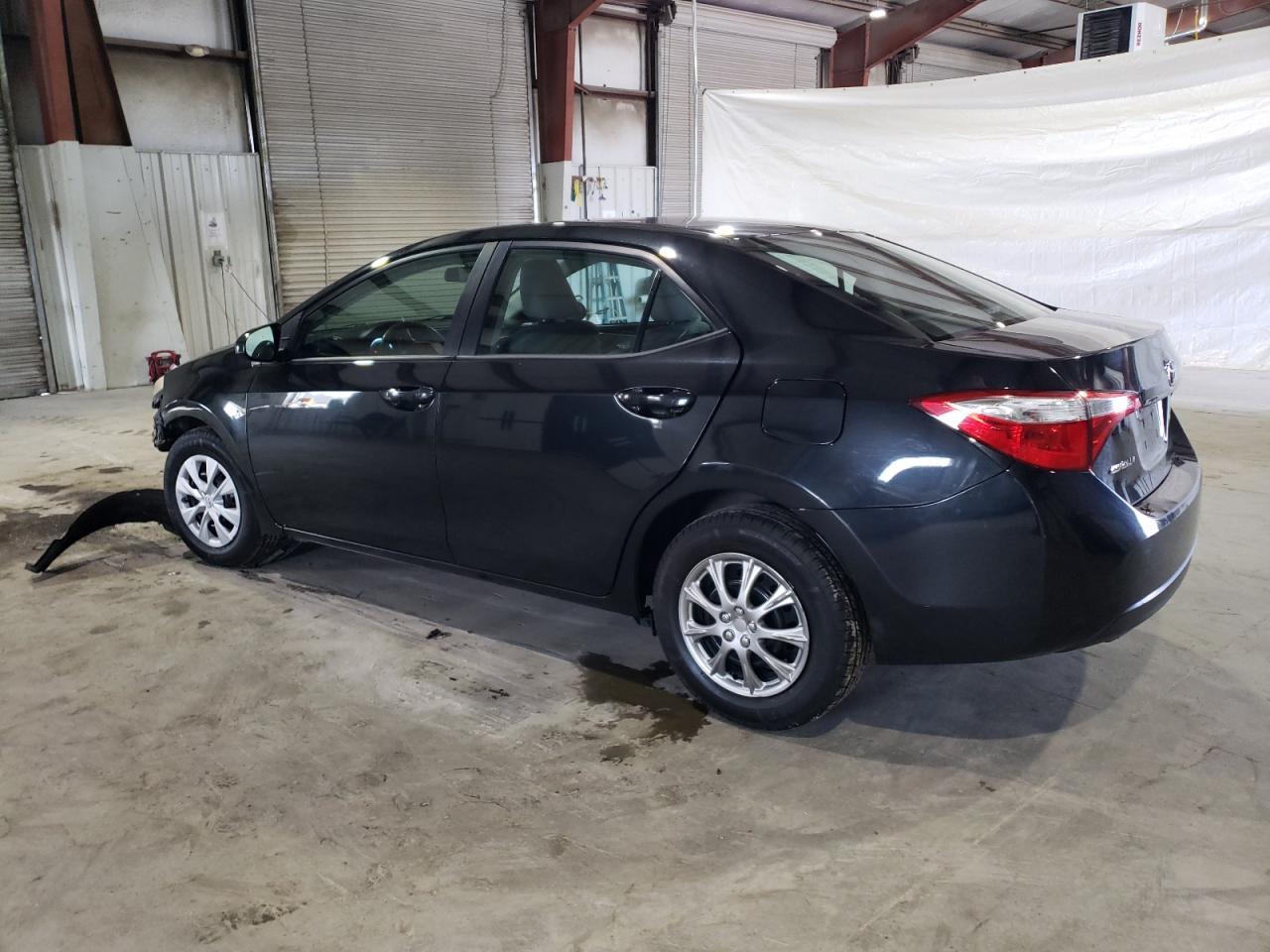 2015 TOYOTA COROLLA L - Image 2