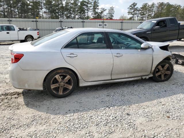 2014 Toyota Camry L - Фото 3