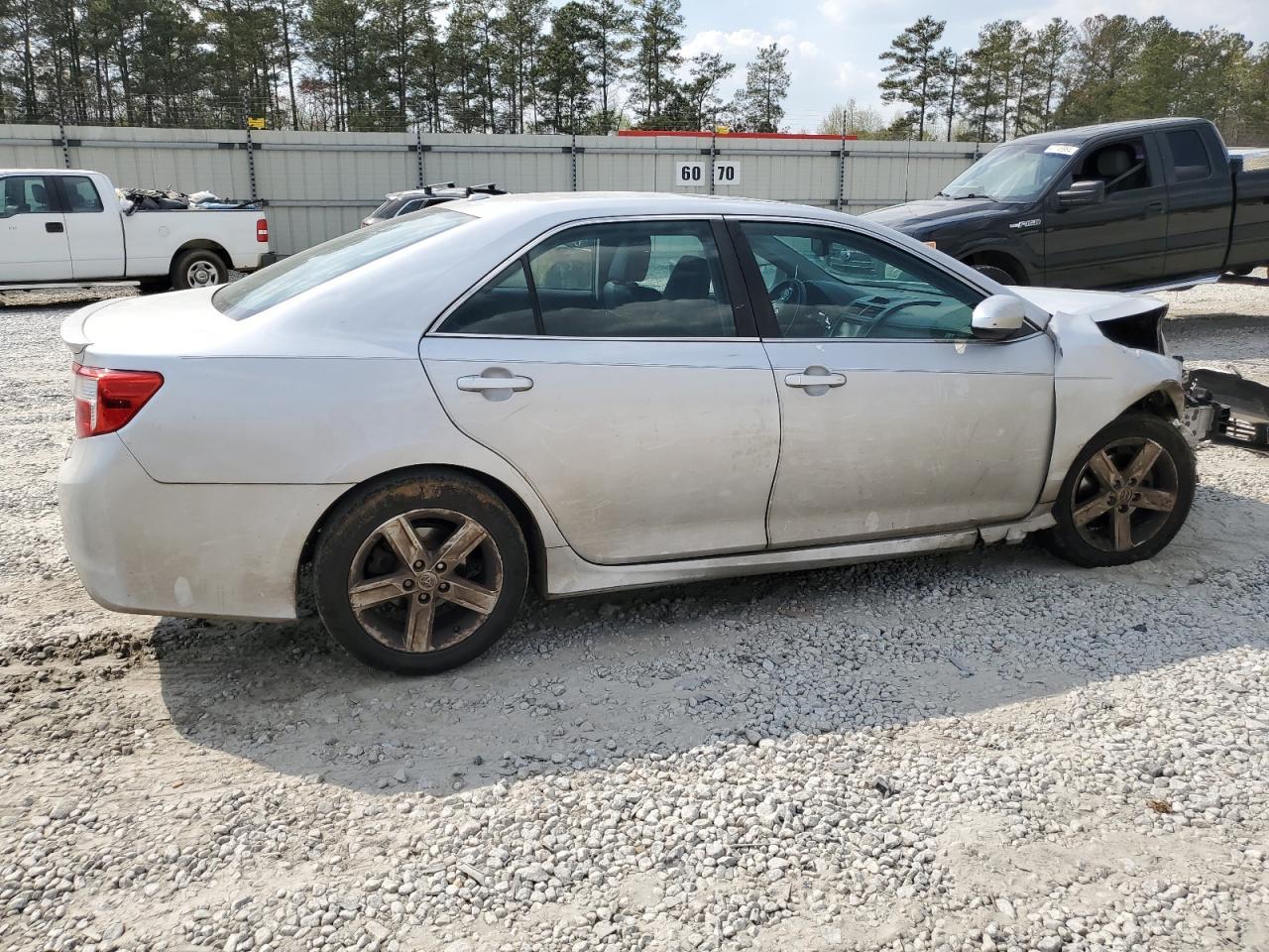 2014 TOYOTA CAMRY L - Image 3