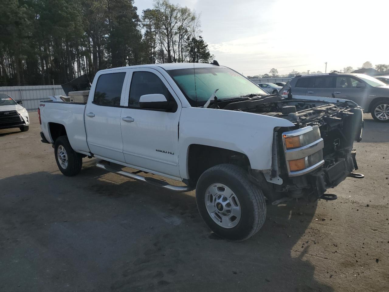 2016 CHEVROLET SILVERADO - Image 4