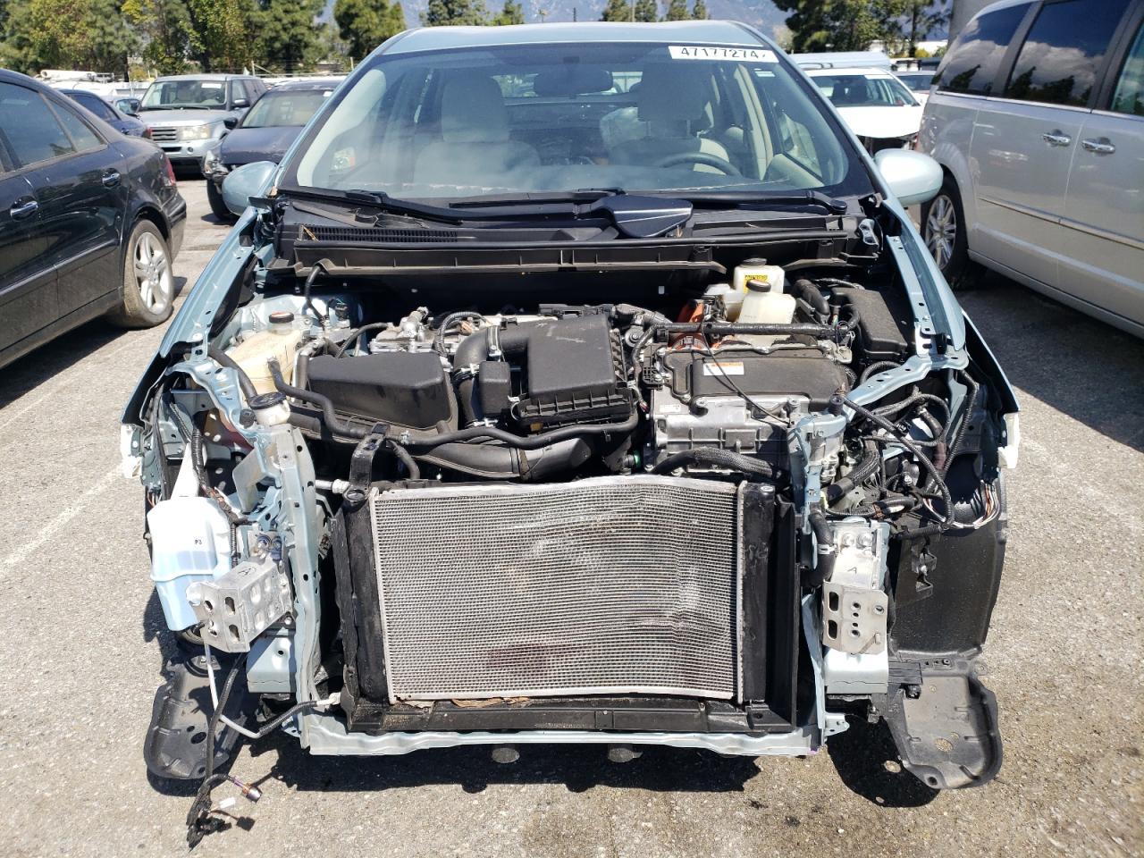 2015 TOYOTA PRIUS - Image 5
