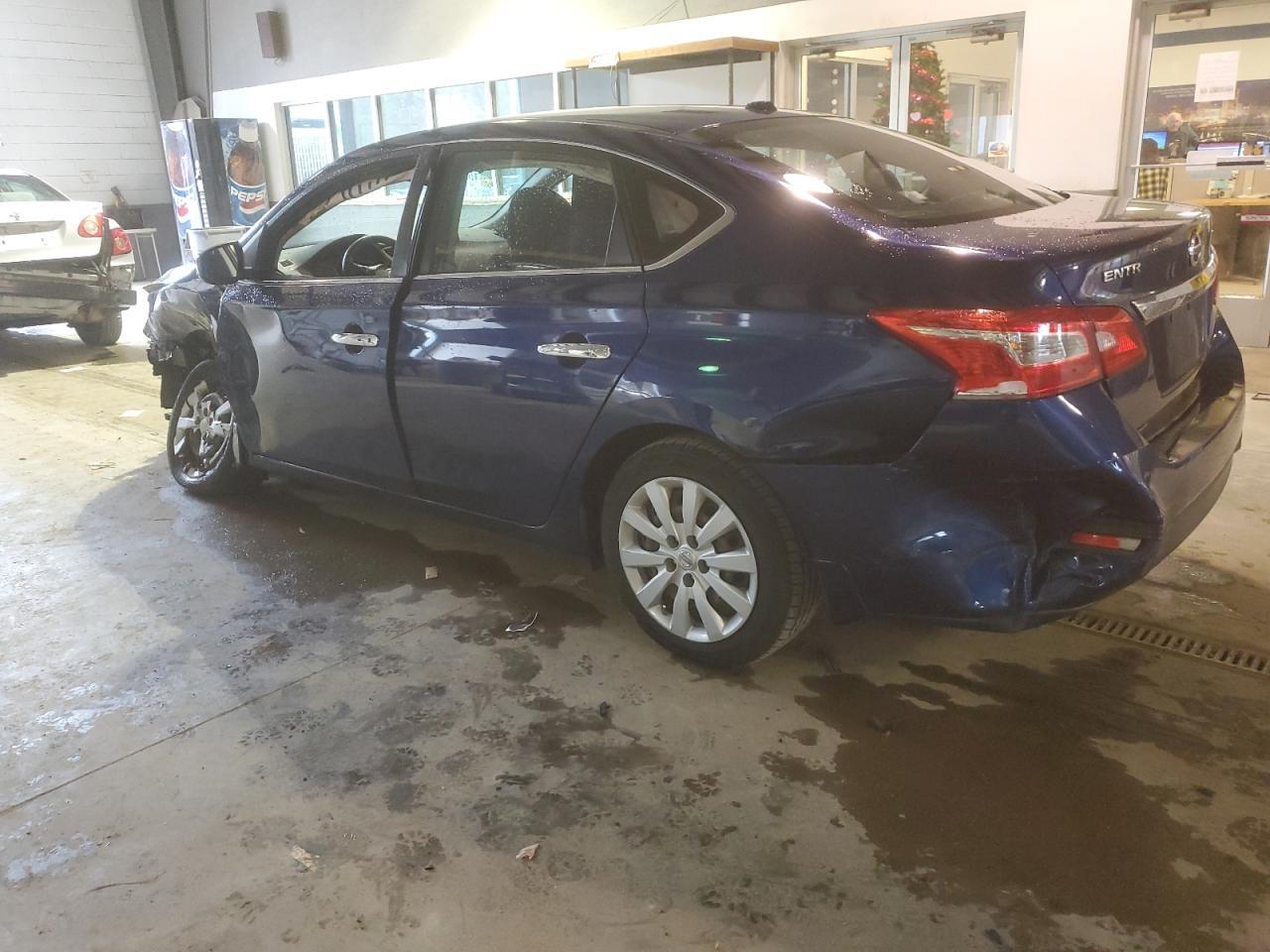 2017 NISSAN SENTRA S - Фото 2