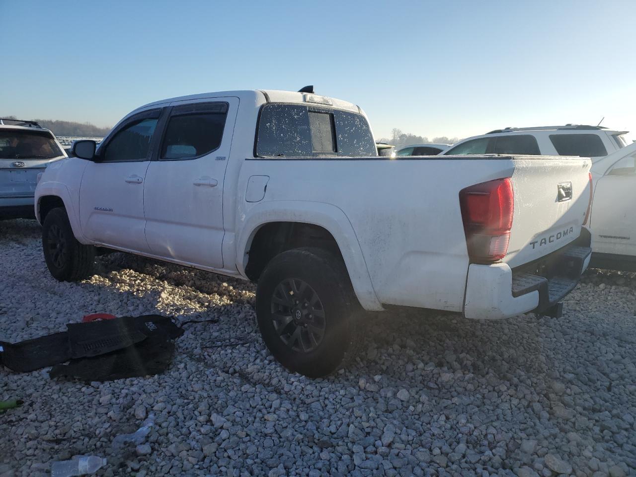 2023 TOYOTA TACOMA DOU - Фото 2