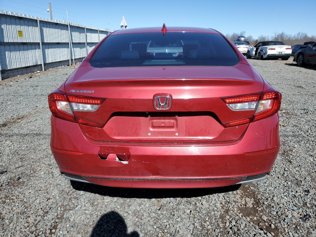 2018 HONDA ACCORD LX - Image 6