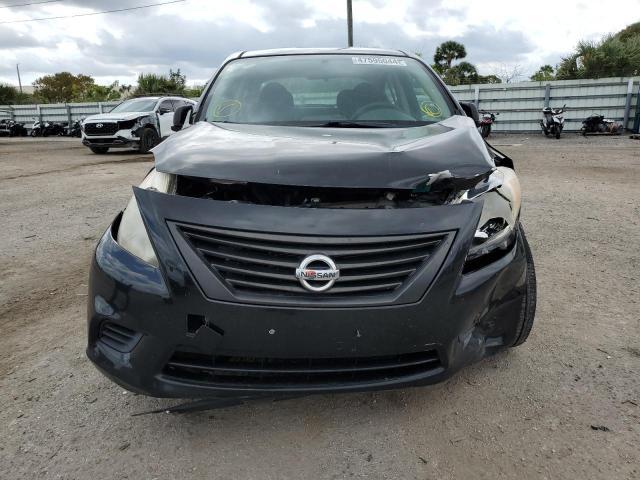 2014 Nissan Versa S - Фото 5