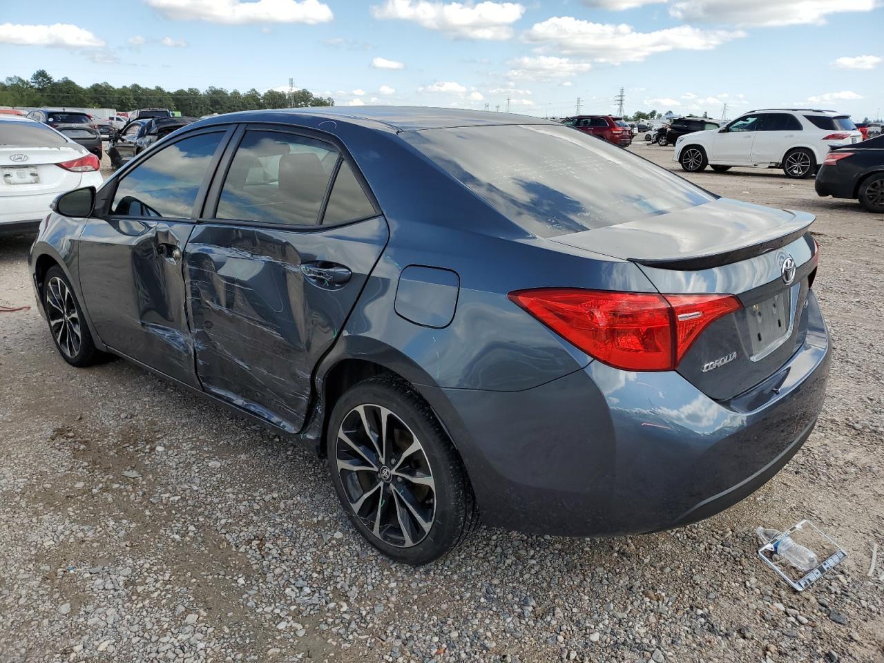 2018 TOYOTA COROLLA L - Фото 2