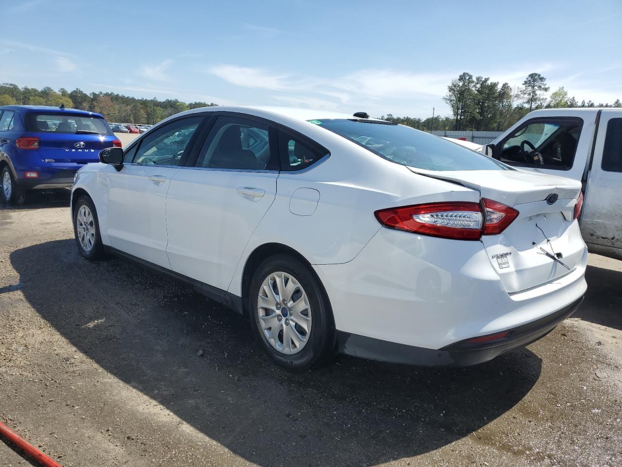 2013 FORD FUSION S - Image 2