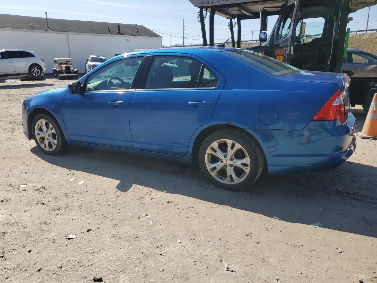 2012 FORD FUSION SE - Image 2
