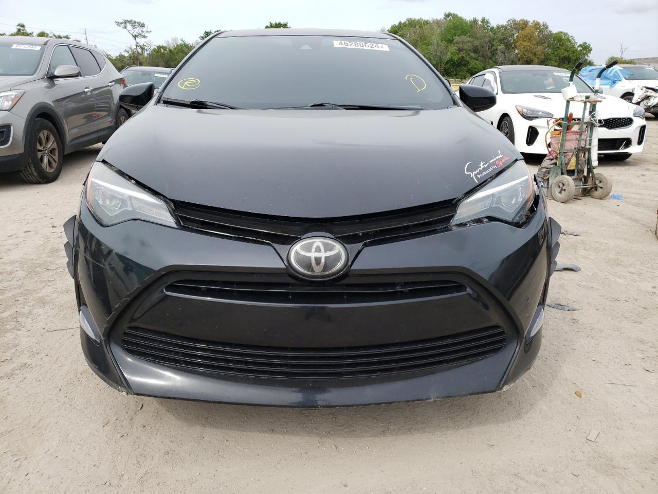 2018 TOYOTA COROLLA L - Image 5