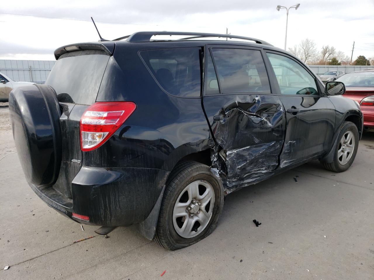 2011 TOYOTA RAV4 - Фото 3