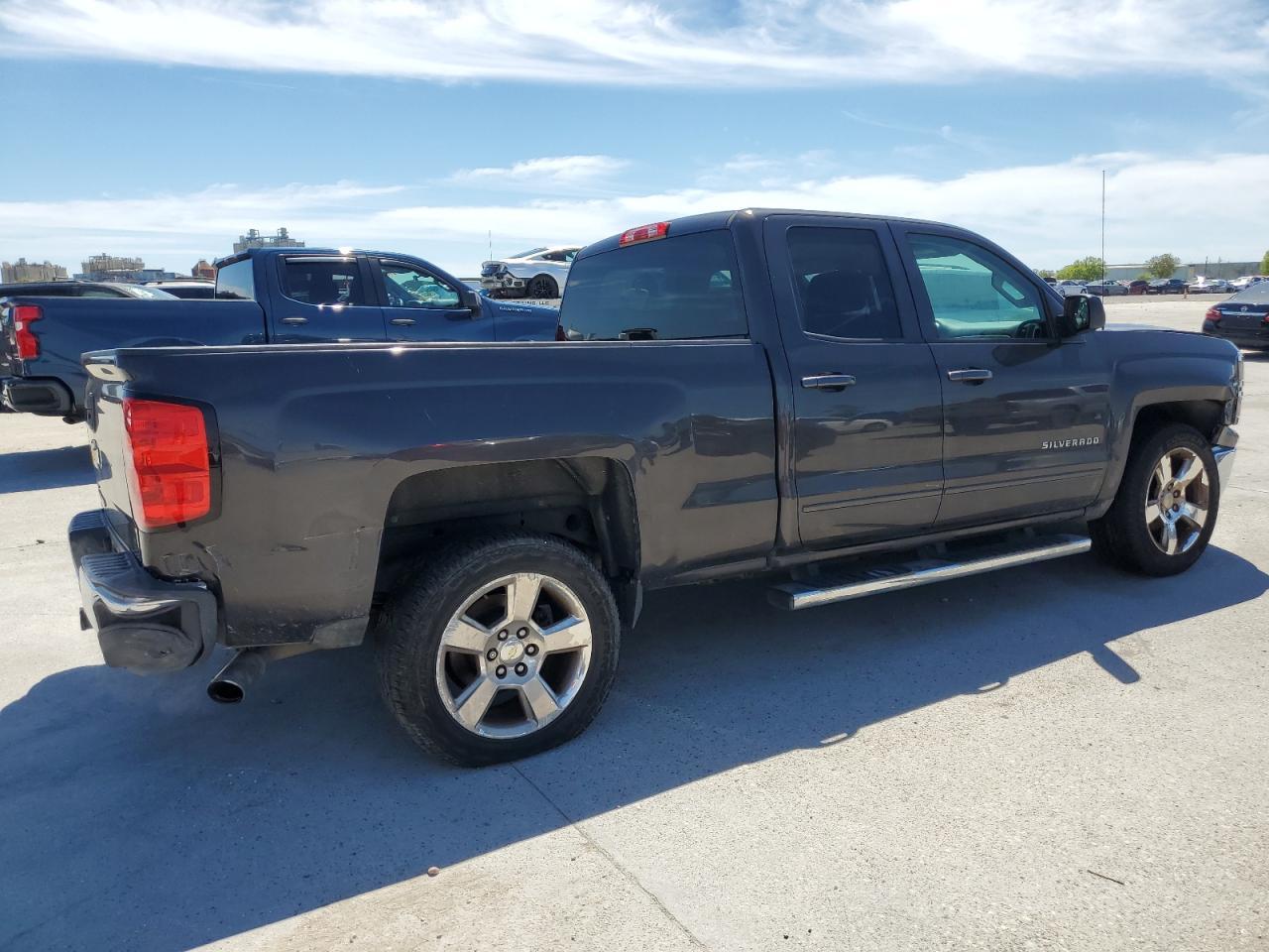 2015 CHEVROLET SILVERADO - Image 3